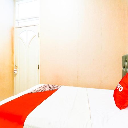 Oyo 90788 Nillo Hotel Kebumen ภายนอก รูปภาพ