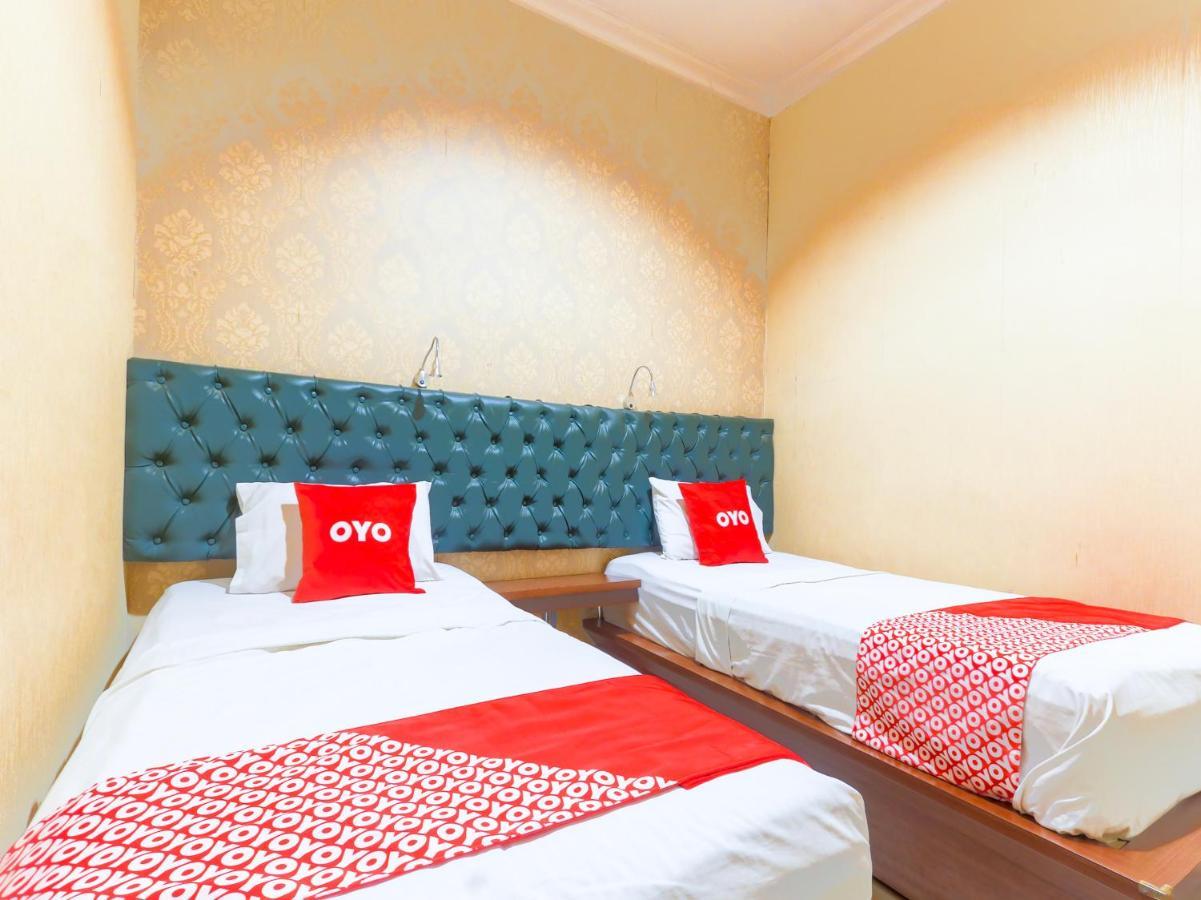 Oyo 90788 Nillo Hotel Kebumen ภายนอก รูปภาพ