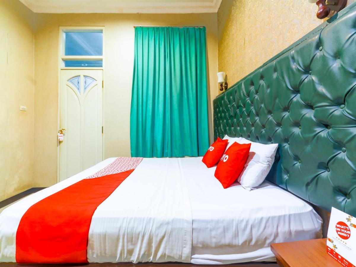 Oyo 90788 Nillo Hotel Kebumen ภายนอก รูปภาพ